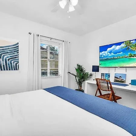 King Bed, Long-Term - Tropical Oasis! Villa